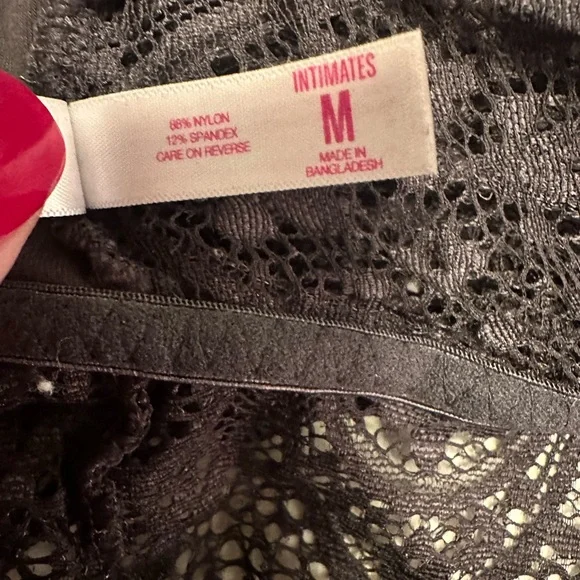 Two Lace bralettes. - Picture 3 of 6